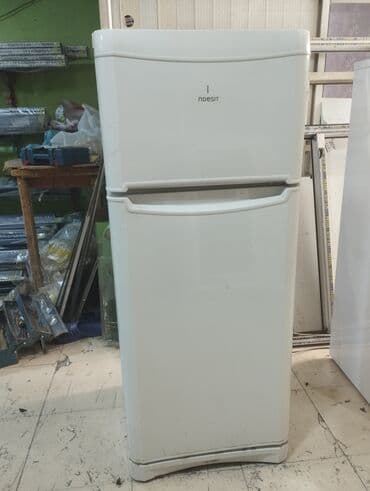 yuxa sacı: İşlənmiş 2 qapılı Indesit Soyuducu Satılır, rəng - Ağ — 1