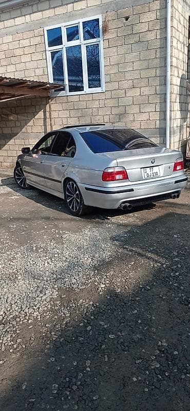 tap az 06: BMW 5 series: 2.5 l | 2001 il Sedan — 7