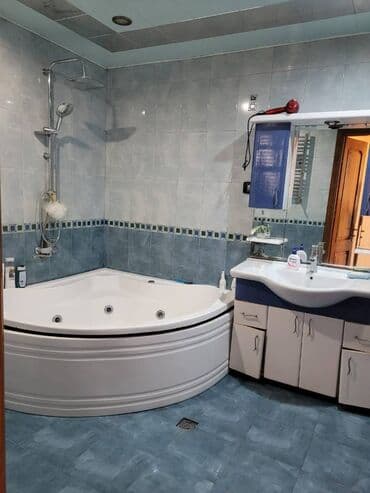 20 yanvarda 2 otaqli evler: 3 otaqlı, Yeni tikili, m. Xalqlar Dostluğu, 120 kv. m — 5