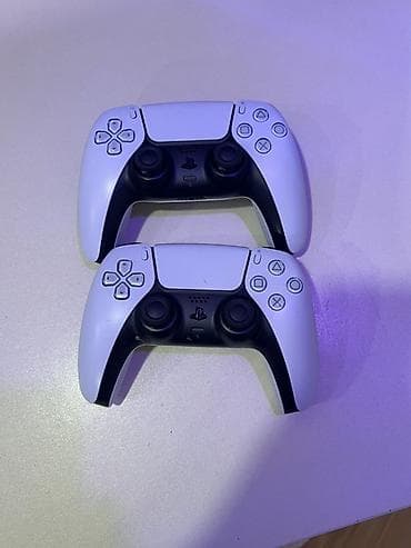 PlayStation 5 (diskli versiya) + 2 ədəd DualSense idarəetmə pulti