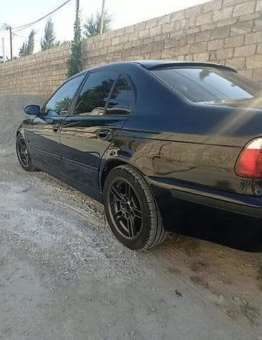 azsamand diski: BMW 5 series: 2.5 l | 2003 il Sedan — 5