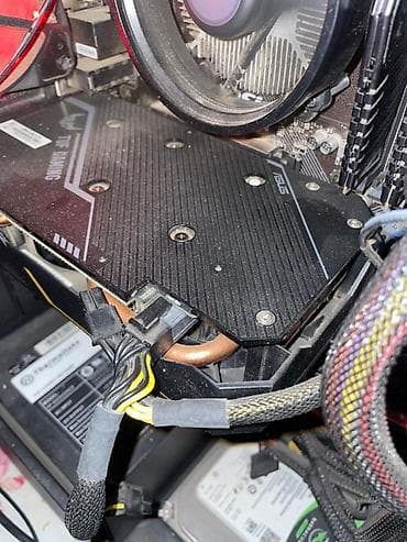 Настольные ПК и рабочие станции: Gaming masaüstü komputer (AM4 platforması) Komponentlər: - Prosessor — 6