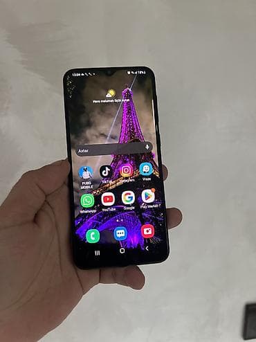 ayfon15 pro: Samsung Galaxy A20, 32 GB, rəng - Qara — 2