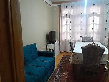 qarabağda kirayə evlər: Ev yerlesir vayenni qaradok 777 herbi hissenin yani 2 otaqli 4cu — 5