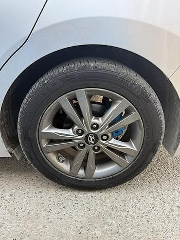 16 tekerler: Disk təkər Hyundai 205 / 55 / R 16, 5 Boltlu — 2