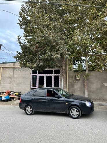 diffuser satisi: LADA Priora liftback, qara rəng. - Kuzov: 5 qapılı liftback, tünd — 2