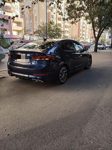 kia rio 2020: Hyundai Elantra: 1.6 l | 2018 il Sedan — 7