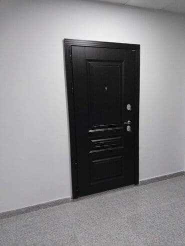 qarayev obyekt: Qaraev metrosuna yaxin 10 mertebeli binanın 1-ci mərtəbəsində yerləşən — 9