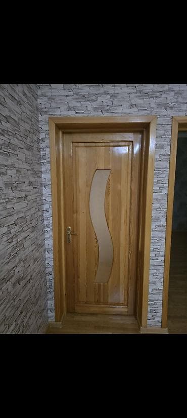 İşlənmiş Otaq qapısı Şəbəkə ilə, Zəmanətli, Ünvandan götürmə lalafo.az -da İşlənmiş Otaq qapısı Şəbəkə ilə, Zəmanətli, Ünvandan götürmə