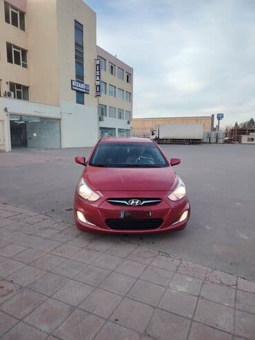 kia ceed 2010: Hyundai Accent: 1.6 l | 2016 il Sedan — 7