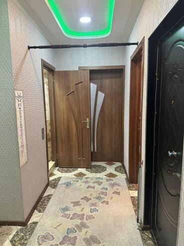 yeni günəşlidə 3 otaqlı ucuz bina evləri: Bakı, Bakıxanov qəs., 2 otaqlı, Köhnə tikili, m. Neftçilər, 60 kv. m — 9