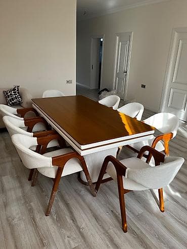 Masa dəsti satılır 1500₼. 8 oturcağı var. Açılır. fabrik — 1