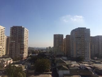 Telebel qizlarcun ev 100 azn kamunal daxil . isedeyen bu nemre ile