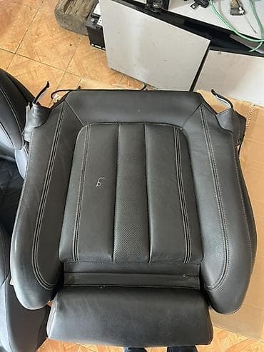 dəri oturacaq: Avtomobil oturacağı üçün orijinal dəri üzlüklər dəsti - Rəng: qara - — 4