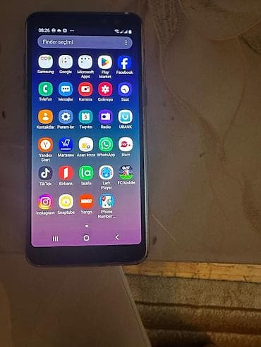 Samsung Galaxy A8 2018, 32 GB, rəng - Qara, Barmaq izi