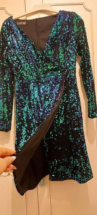 razrezli don: Donlar.ziyafet geyimi.Baha alınıb bir defe geynilib belinin vilur — 2