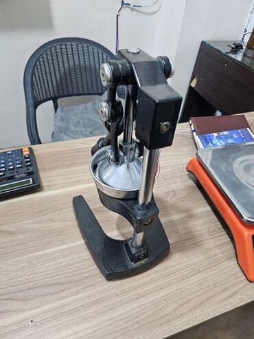 Ağır metal konstruksiyalı manuel sitrus şirəçəkən (press tipli) -