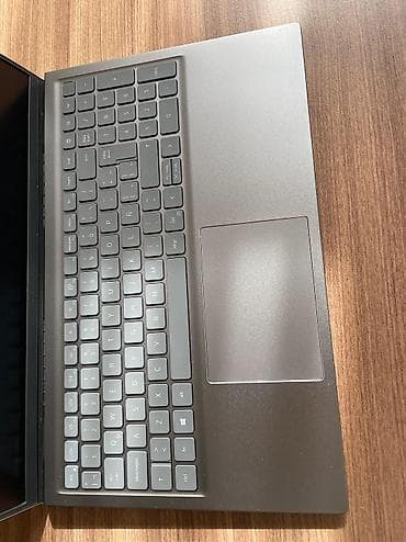 blackbird et ceken: Dell Inspiron 15 — 3