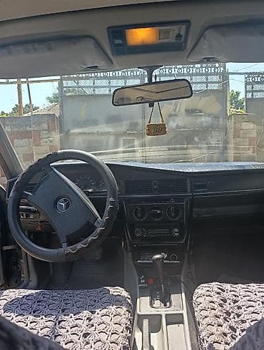 mersedes 221: Mercedes-Benz 190: 2 л | 1989 г. Седан — 10