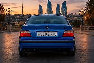 sam diskiler: BMW 3 Series E36 sedan – mavi/göy rəngdə, M paket optikası ilə — 3