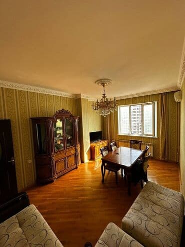 kiraye ev nefcilerde: Nərimanov rayonu,Həsən Əliyev küçəsi Dəniz market yaxınlığında 18 — 1