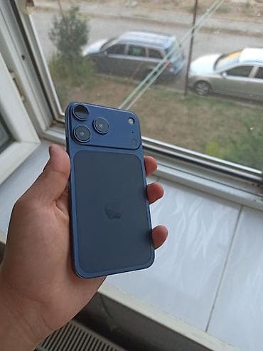 mini ats: IPhone 11, 128 GB, Mavi, Face ID — 1