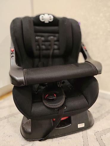 адаптеры для автокресел: Elo markalı qara rəngli uşaq avtomobil oturacağı. Bu oturacaq — 1