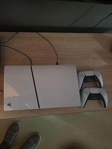 televizor platası: PlayStation 5 (ağ rəng) oyun konsolu seti Xüsusiyyətlər: - Model — 2