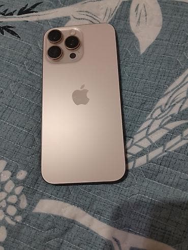 16 pro max: IPhone 16 Pro Max, 256 GB, Qızılı, Simsiz şarj — 4