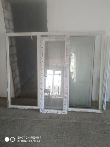 sef qapları: PVC materialdan hazırlanmış, müxtəlif ölçülü pəncərə çərçivələri. Bu — 1