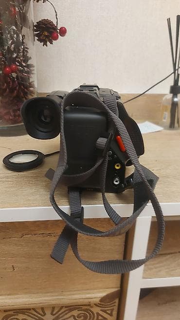 panasonic kx: Panasonic VHS-C videokamera - Model: Panasonic NV‑G120 (korpus — 3