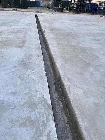 kompozit doseme: Xidmət: Beton döşəmə və sənaye mərtəbələrinin hazırlanması Təsvir: - — 1