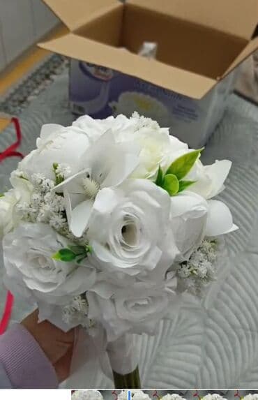 toy ucun paltar modelleri: Zərif gəlin buketi – krem-ağ və solğun çəhrayı tonlarda — 4