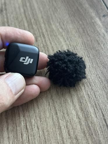 DJI Wireless Microphone (DJI Mic) üçün klipsli transmitter + külək at lalafo.az DJI Wireless Microphone (DJI Mic) üçün klipsli transmitter + külək