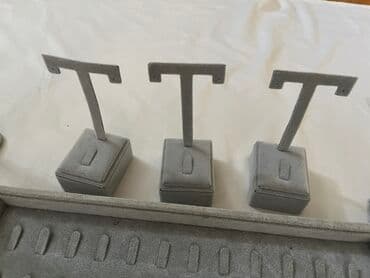 Аренда оборудования: Bijuteriya üçün vitrinlər Az istifadə olunub Hamsı birlikdə 130 azn 😍 — 6