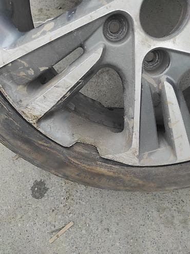 ford 5 1: Disk təkər Hyundai 225 / 45 / R 17, 5 Boltlu — 2