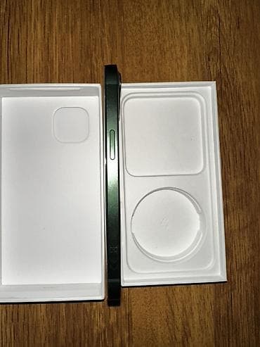 Video oyunlar və konsollar: IPhone 13, 128 GB, Qara, Face ID — 9