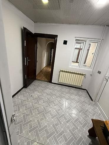 Недвижимость: Telebe qıza 1nəfərə 150den verilir .4nəfər qalacaq öz tanışları olsa — 1