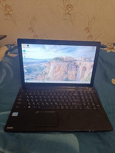 msi notebook: İşlənmiş Toshiba, 15.6 ", Intel Core i3, 512 GB — 9