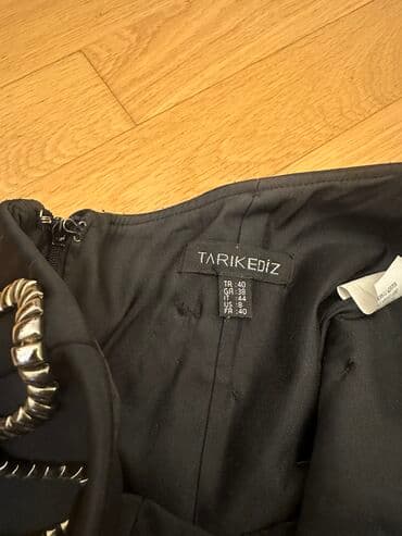 платья на прокат в баку: Ziyafət paltarı, 40 manat
2 dəfə geyinilib — 2