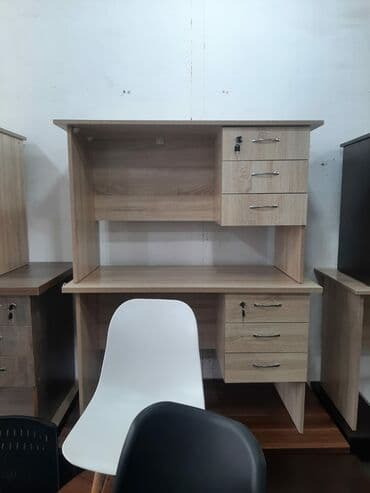 офисные кресла: *Ofis masası + kreslosu* Yenidir çatdırılma 1 gün ərzində *Ölçü 60 — 3