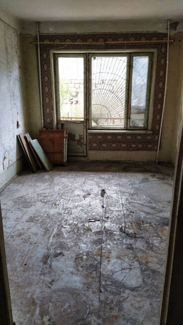 ev masazir: Bakı, 3 otaqlı, Köhnə tikili, 85 kv. m — 2