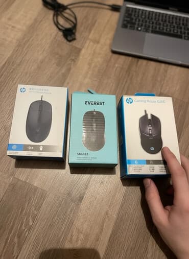 logitech g102 qiymeti: 3 ədəd maus.bir ədədi 10 azn.mağazalarda 25 azn dir — 2