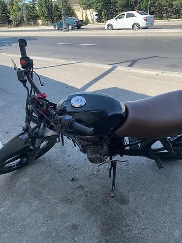 bmw r18 disk: Minsk - d4 125, 150 sm3, 2022 il, 15000 km — 3