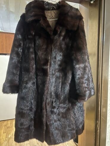 hicab geyimler: Tünd qəhvəyi rəngdə uzun xəz palto - Material: təbii xəz (vizual — 2