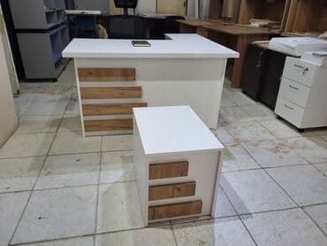 mudur stolu: Yeni, Müdir üçün, Dördbucaq masa — 8