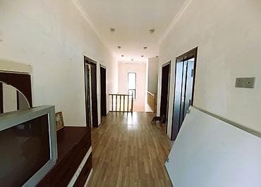 5 комнат, 170 м², Средний ремонт — 6