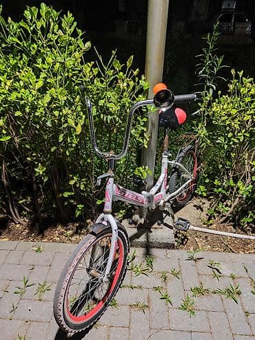 Uşaq velosipedləri: Salam velo 20lik ortadan qatlanan yaxsi vəziyyətdədir. Uşaq — 1