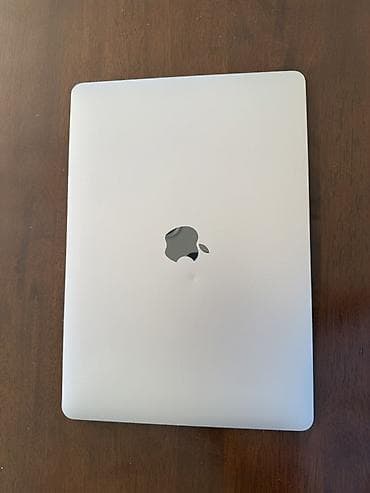 en ucuz apple macbook air: MacBook Air 13” 2018 satılır. Vəziyyəti yaxşıdır, hər şeyi işlək — 8