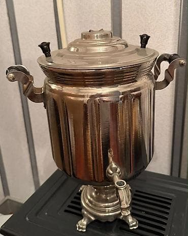 sef qapilar: Metal samovar – klassik dizaynlı, kranlı model. Xüsusiyyətlər: - — 4